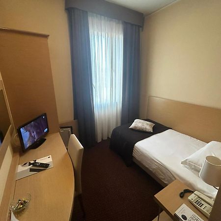 Hotel Vittoria Рубано Екстер'єр фото